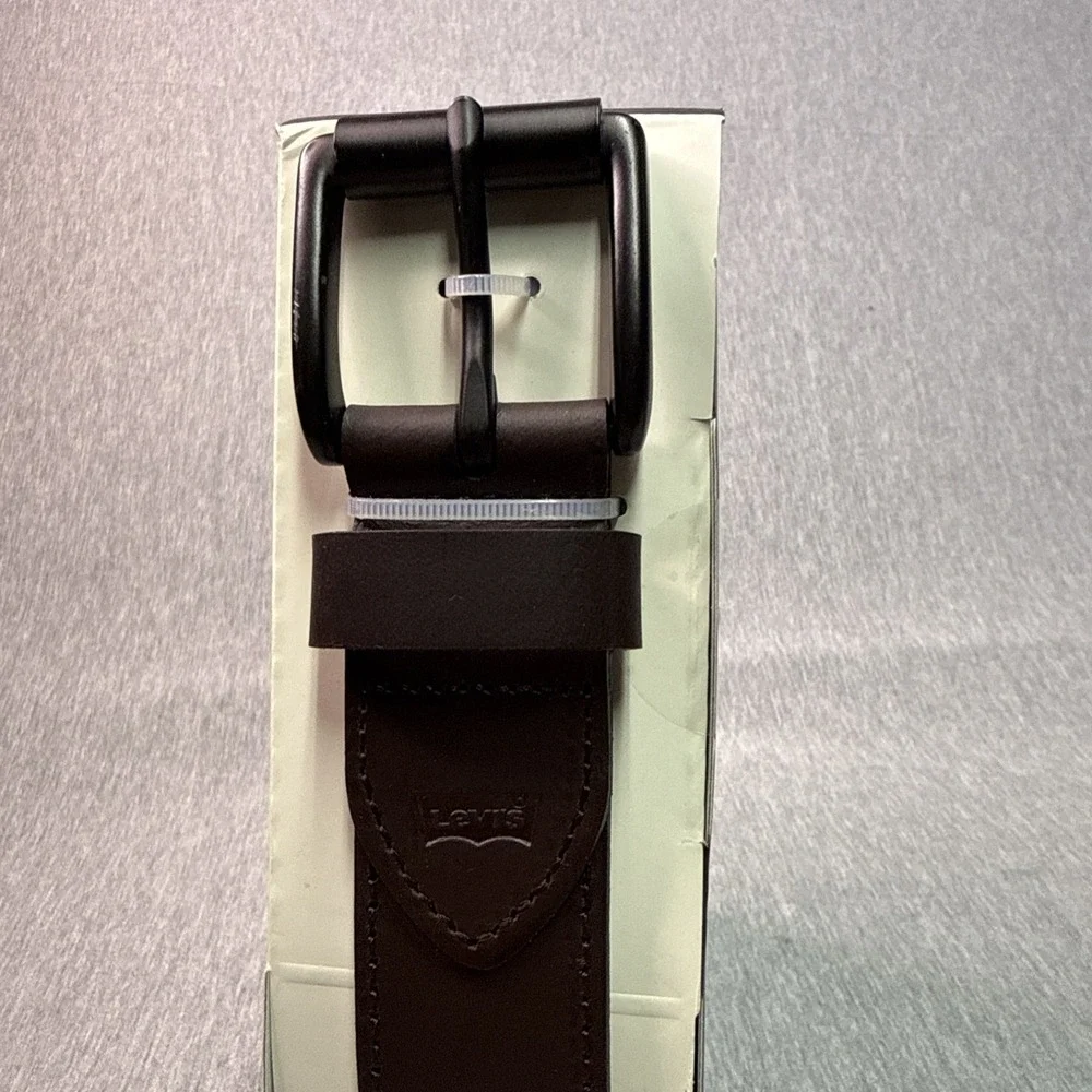 Levi's Men's Dress Brown Belt Buckle Adjustable Size XL 42-44 New